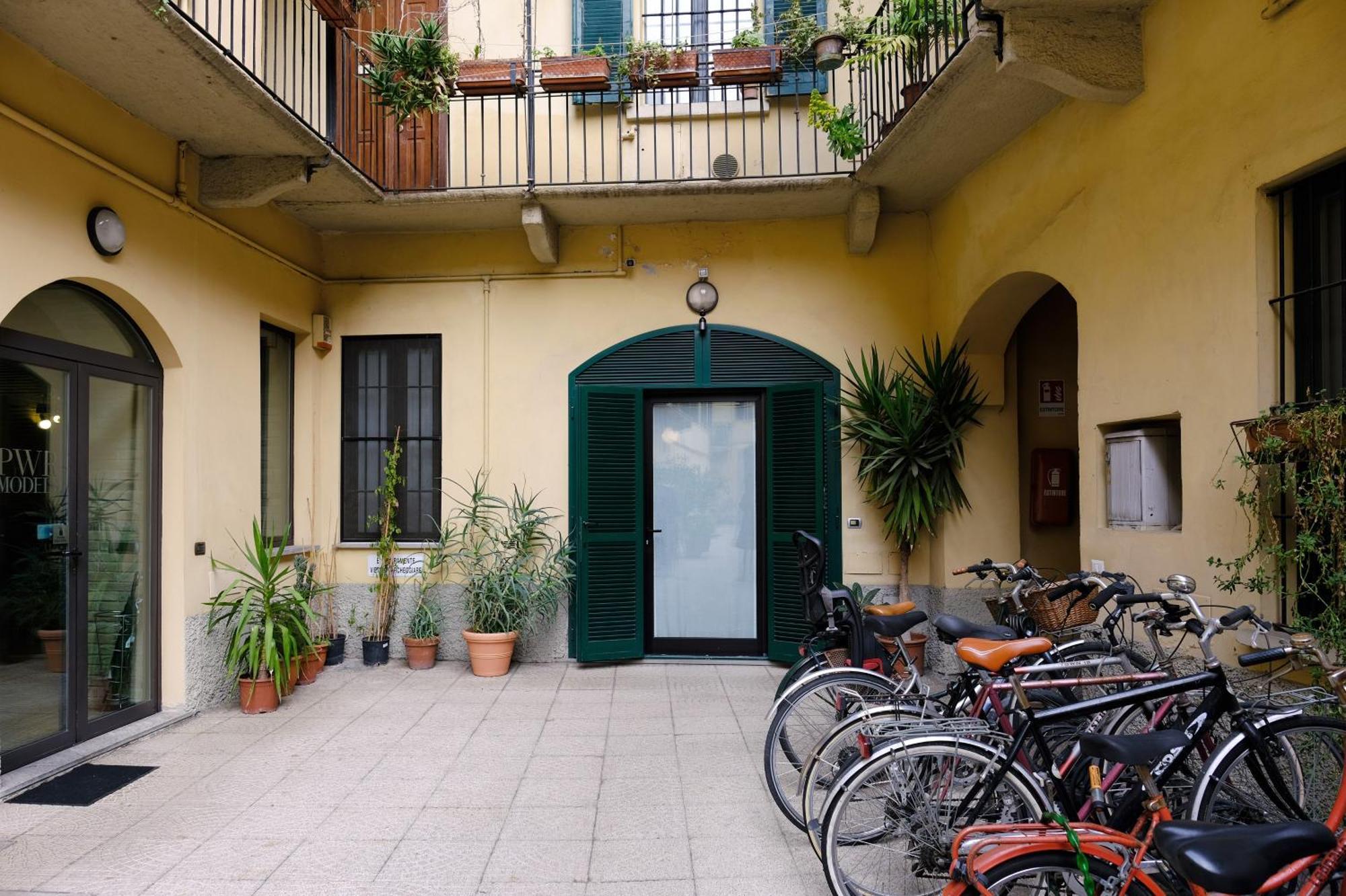 Comecasa Loft In Porta Romana Near Policlinico Mangiagalli Милан Экстерьер фото